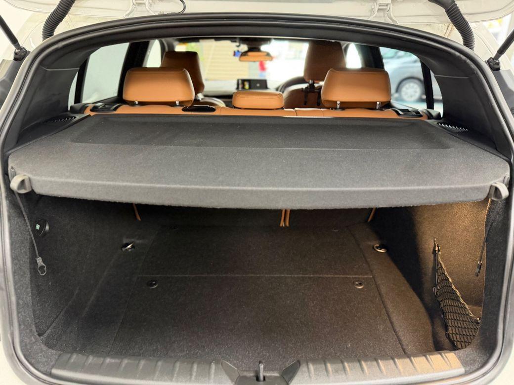 2017 BMW 1 Series - photo 18