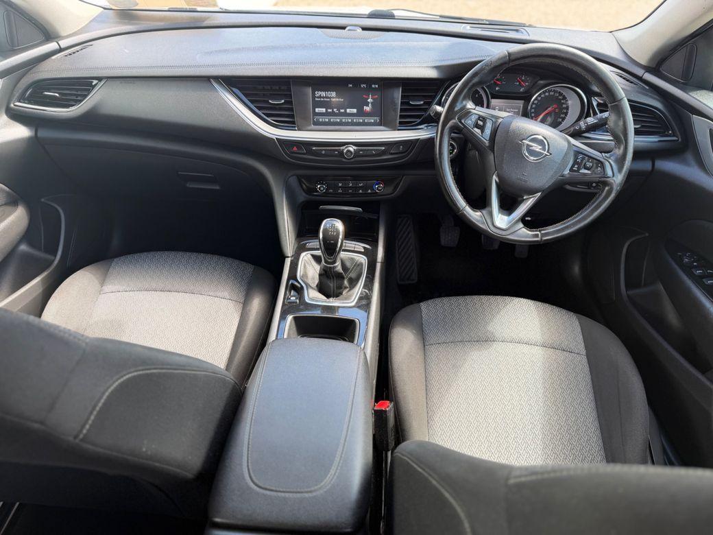 2018 Opel Insignia - photo 6