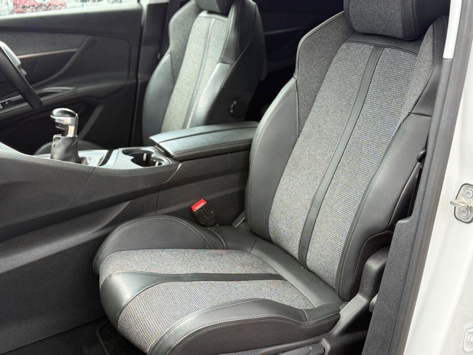 2020 Peugeot 5008 / 7 Seater - photo 29