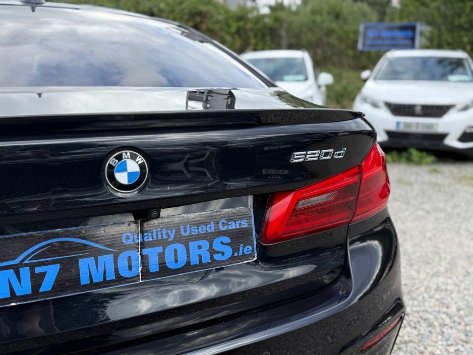 2020 BMW 5 Series - photo 13