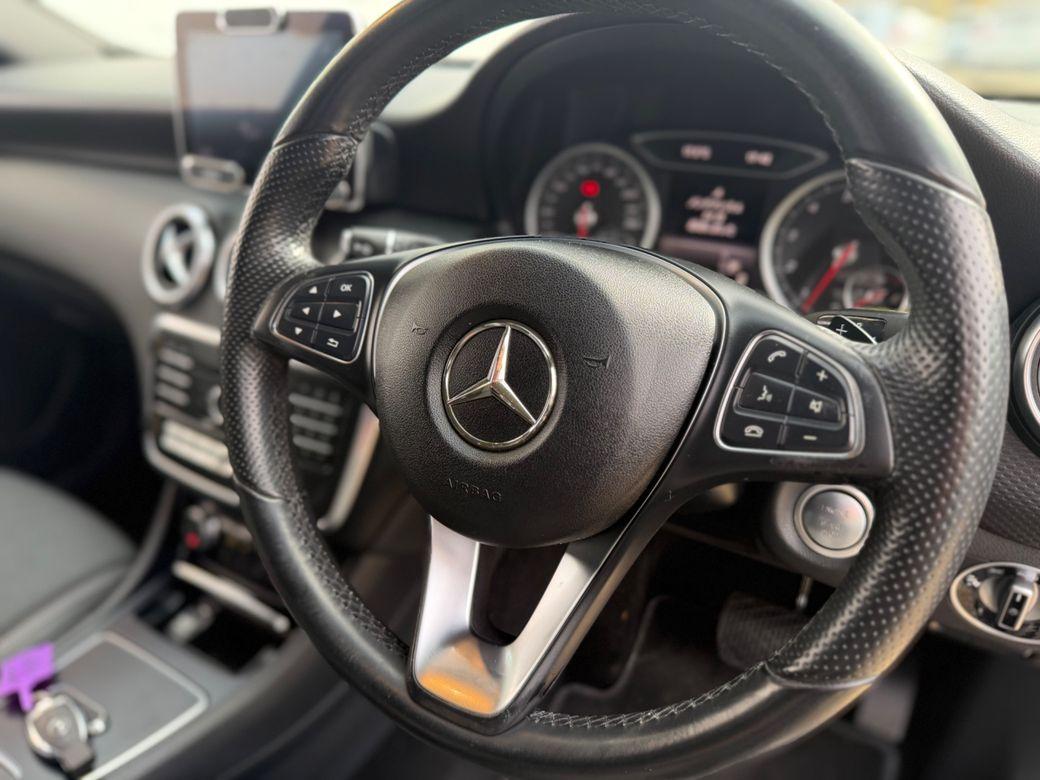 2016 Mercedes Benz A 180 - photo 8