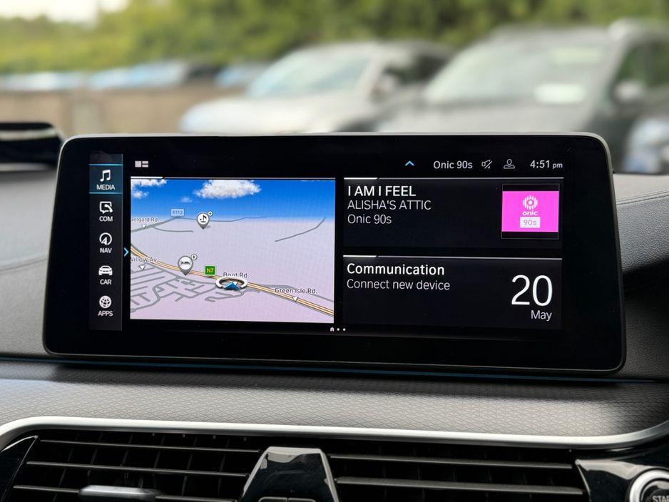 2021 BMW 5 Series - photo 29