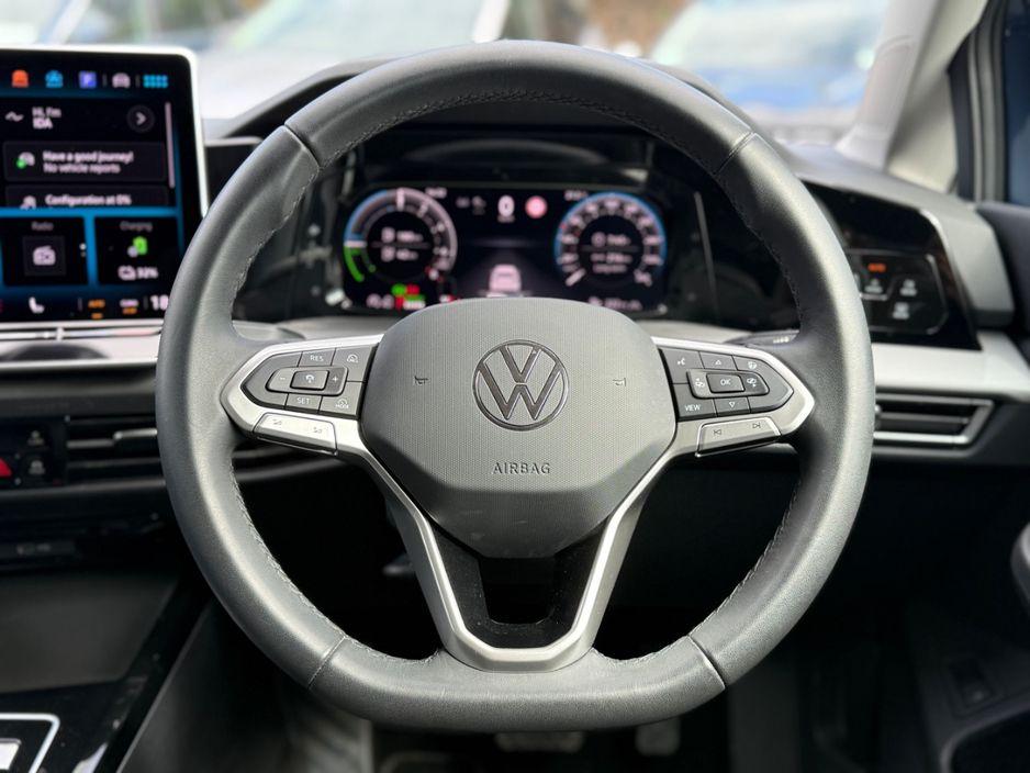 2024 Volkswagen Golf - photo 20