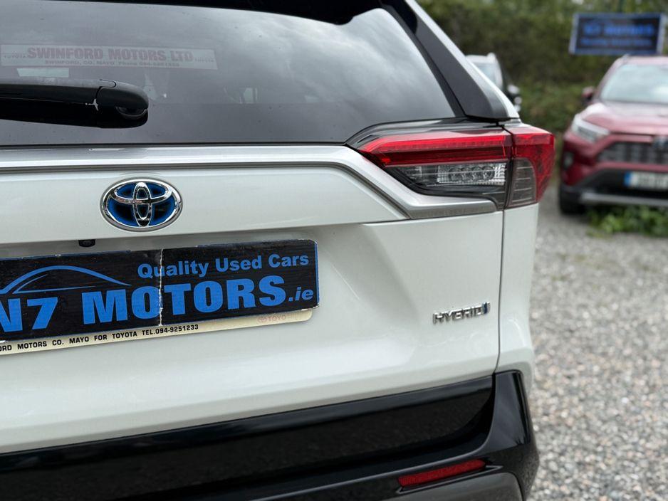2020 Toyota RAV4 - photo 14