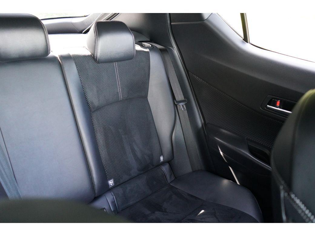 2020 Toyota C-HR - photo 15