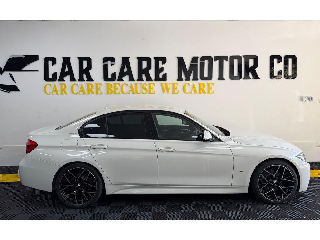 2019 BMW 330 - rear view