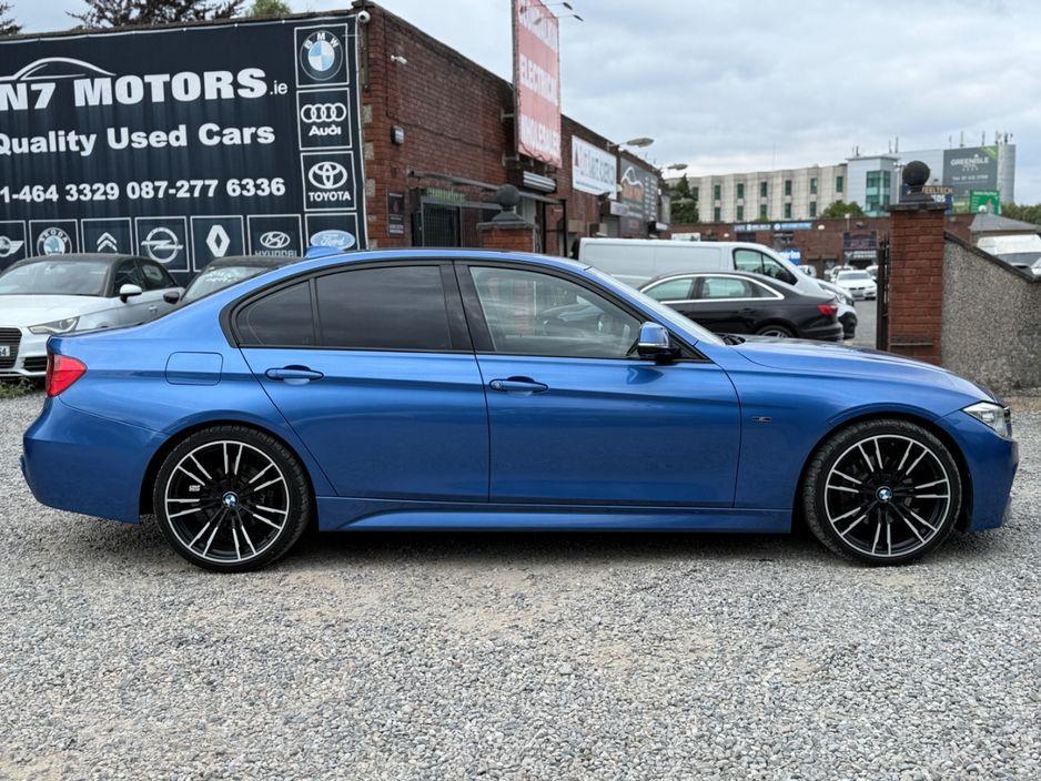 2013 BMW 3 Series - interior view