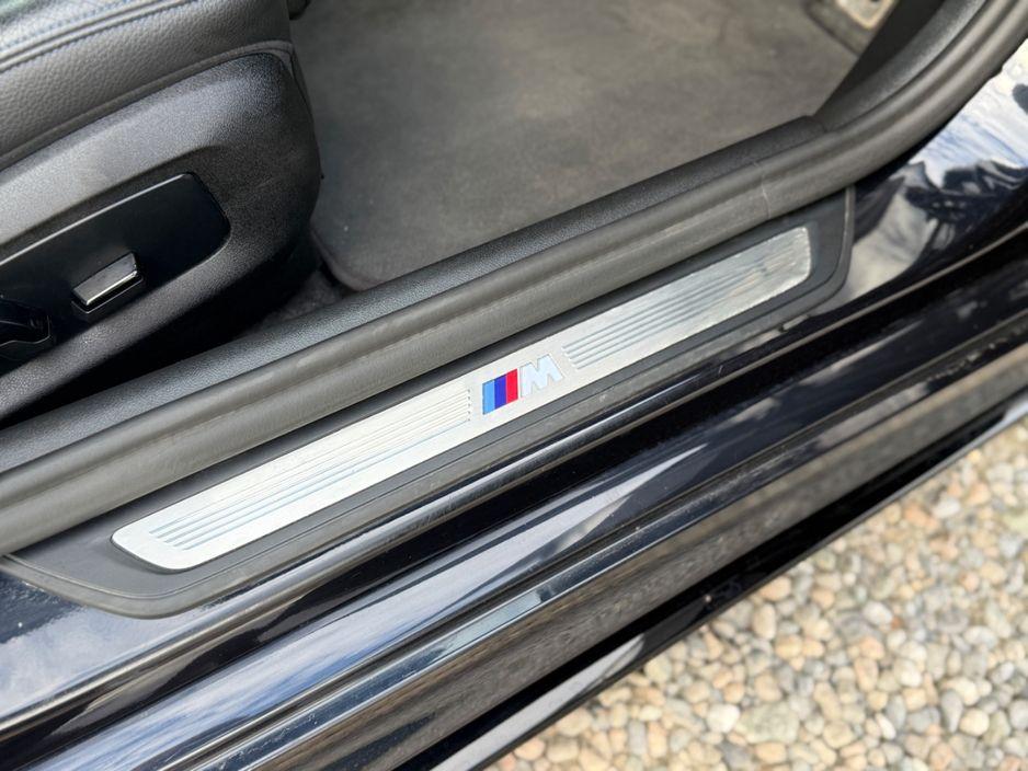 2020 BMW 5 Series - photo 18
