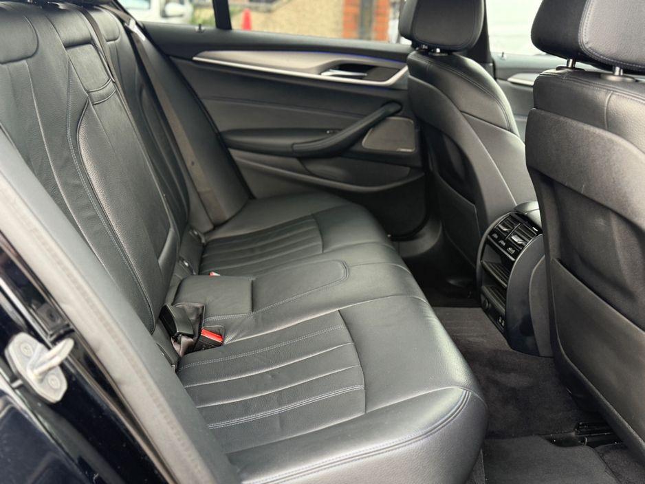 2020 BMW 5 Series - photo 22