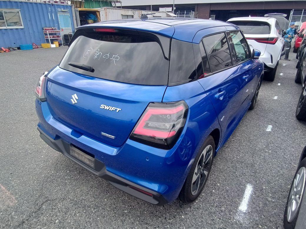 2024 Suzuki Swift - photo 3
