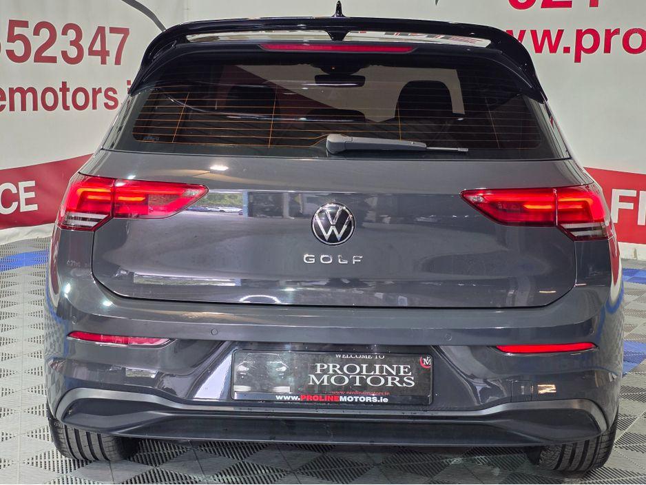 2022 Volkswagen Golf - photo 9