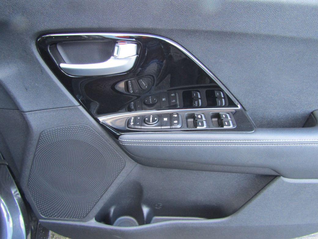 2019 Kia Niro - photo 19