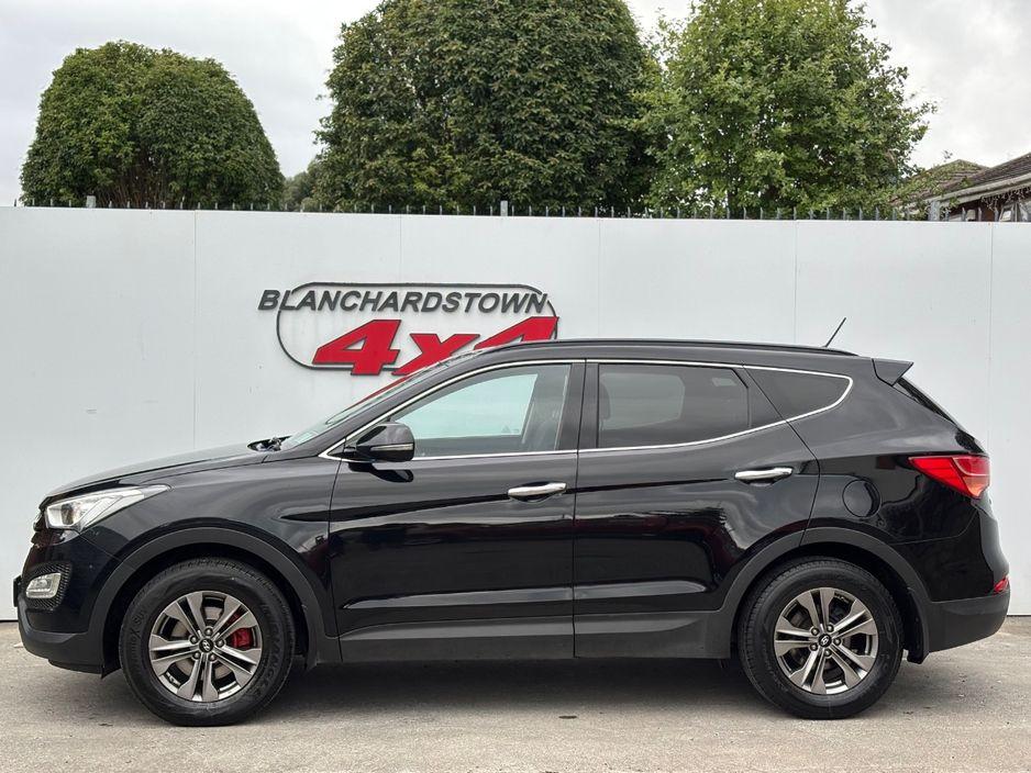 Hyundai Santa Fe - rear view