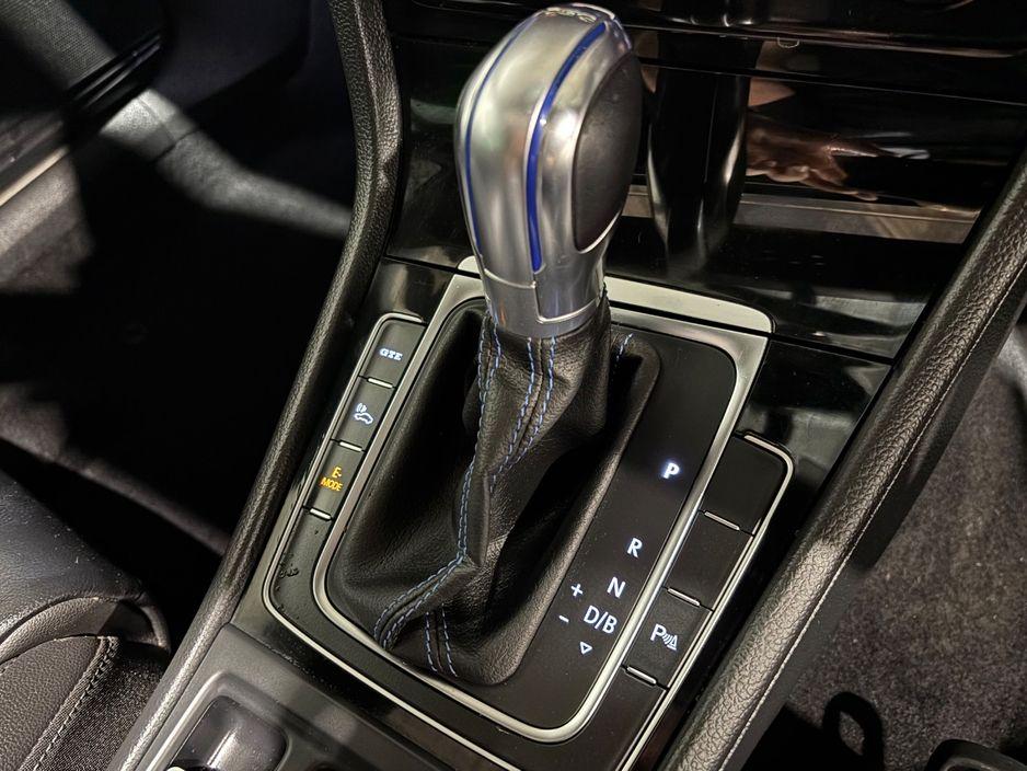 2017 Volkswagen Golf - photo 24
