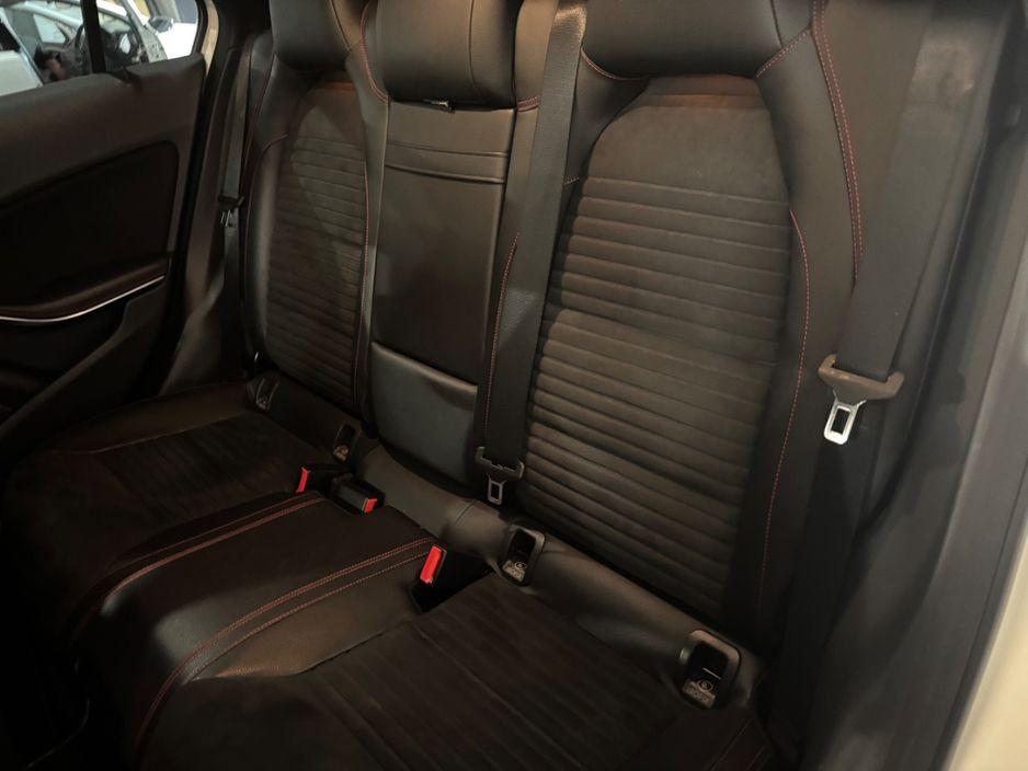2014 Mercedes Benz 180 - photo 23