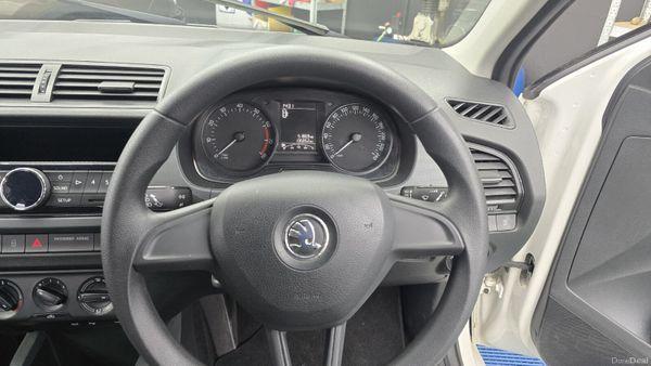 2015 Skoda Fabia AA Approved 1 Year Warranty - photo 9