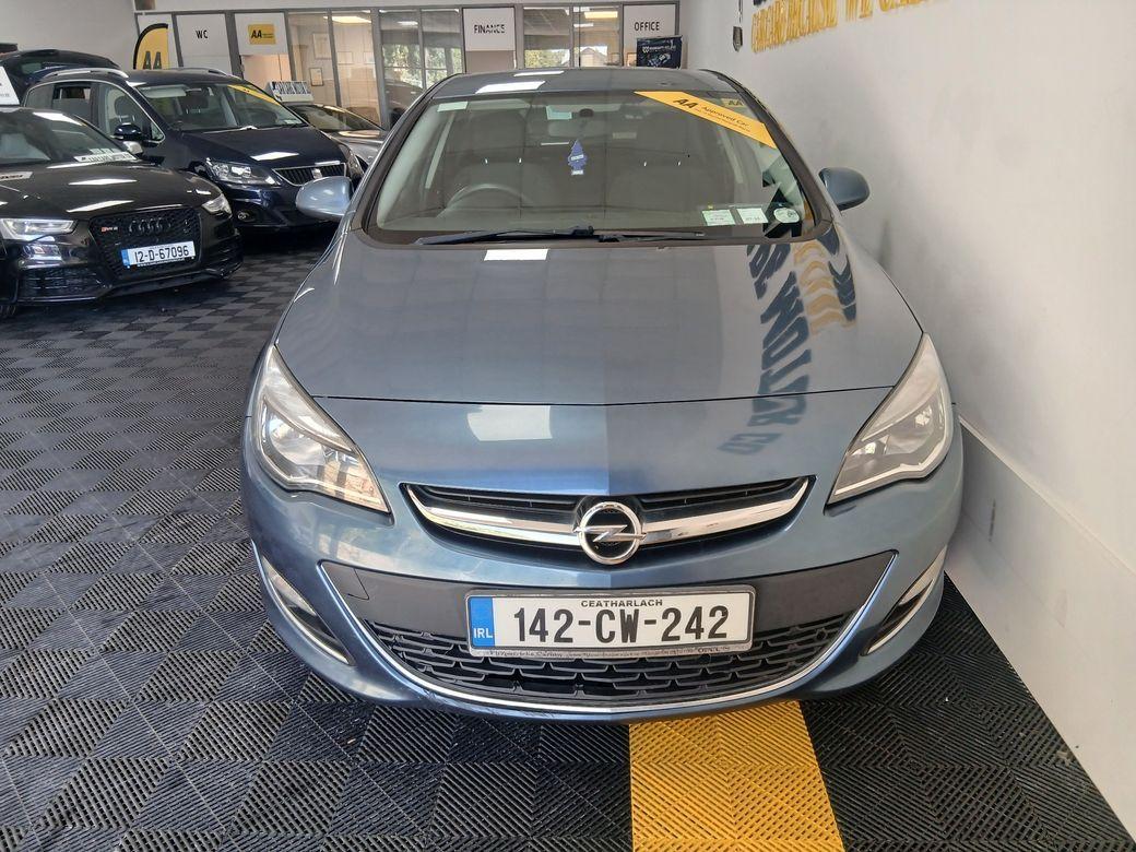 2014 Opel Astra - photo 3
