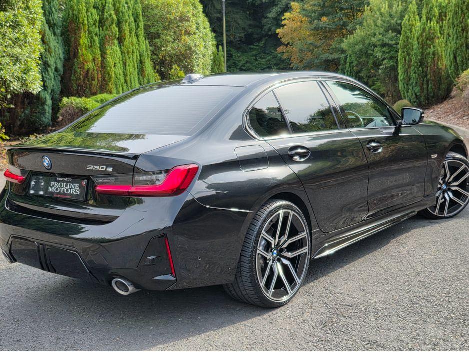 2023 BMW 3 Series - photo 9