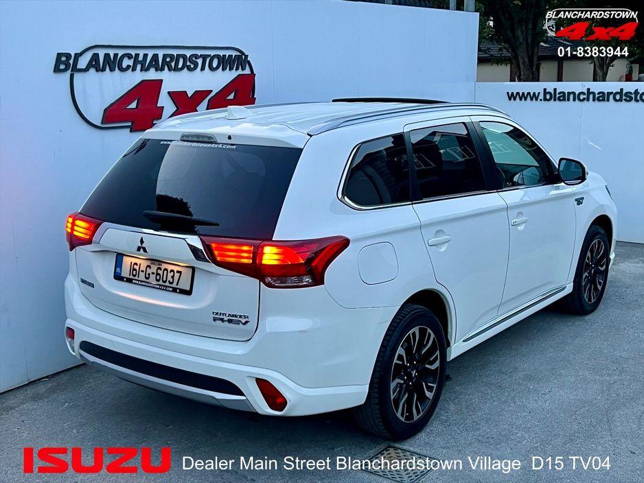 2016 Mitsubishi Outlander 2.0 PHEV 200hp 5dr Sunroof in Blanchardstown, Dublin - photo 2