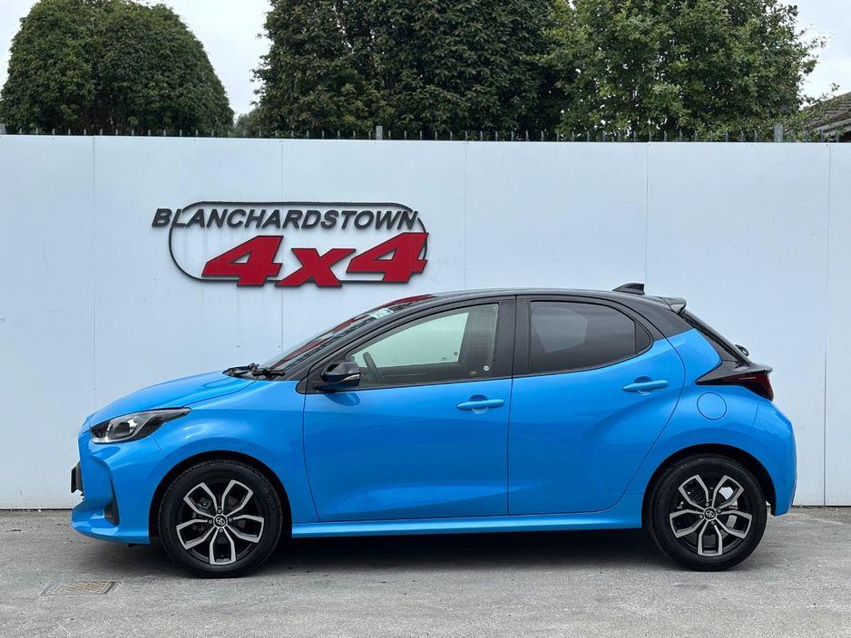 2020 Toyota Yaris Hybrid 1.5 Automatic 116hp in Blanchardstown, Dublin - interior view