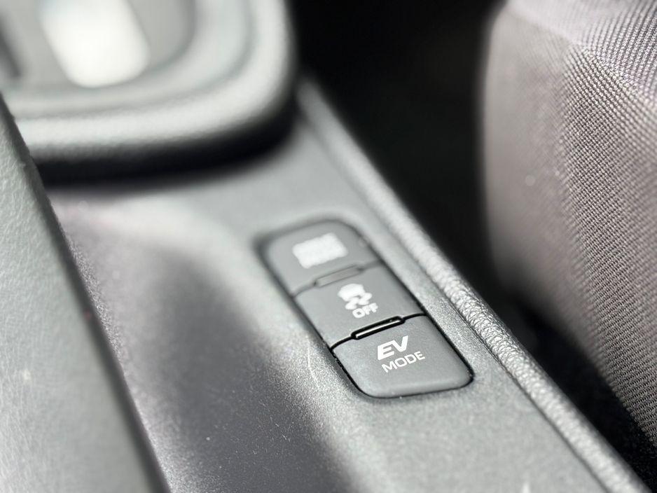 2020 Toyota Yaris Hybrid 1.5 Automatic 116hp in Blanchardstown, Dublin - photo 11