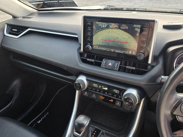 2020 Toyota RAV4 Hybrid 2.5 in Galway - photo 9