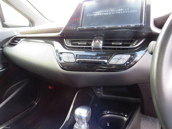 2017 TOYOTA C-HR HYBRID JEEP AUTO 1.8 in Dublin - photo 10