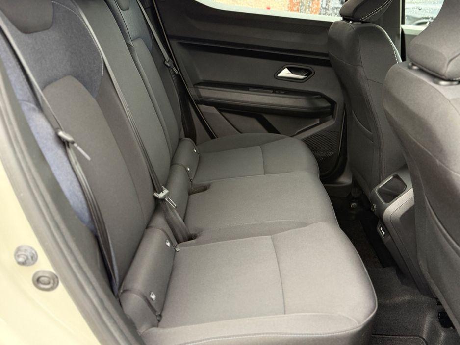 2025 Dacia Duster 1.6 SUV Hybrid in Dublin - photo 22