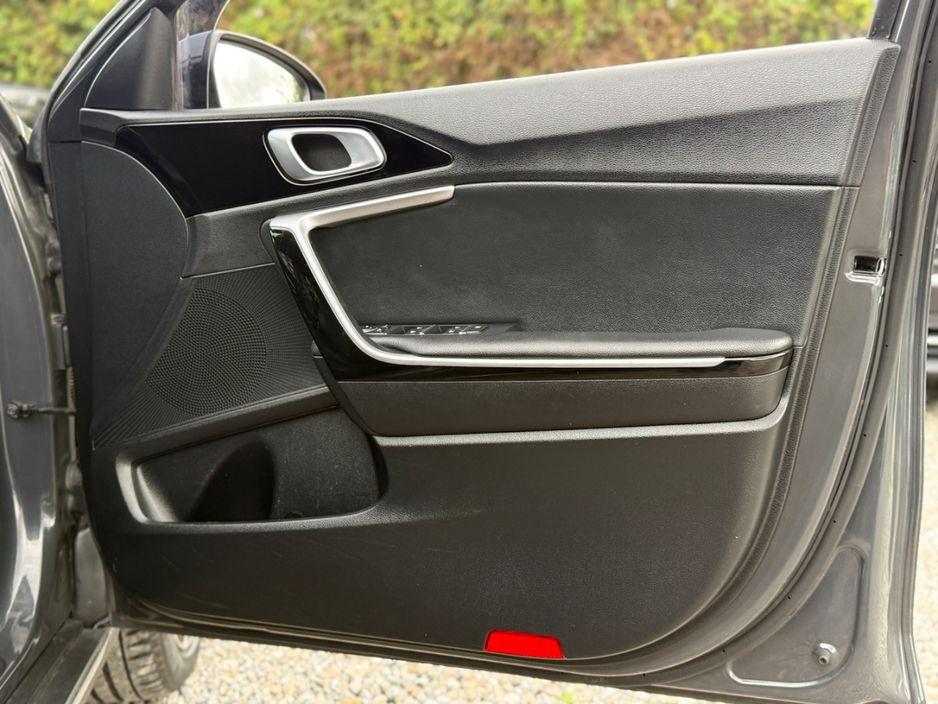 2022 Kia Xceed 1.6 Hybrid in Dublin - photo 16