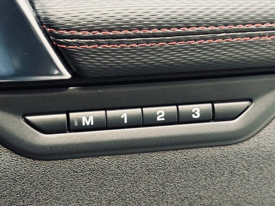 2022 Land Rover Discovery 1.5 309hp in Santry, Dublin - photo 16