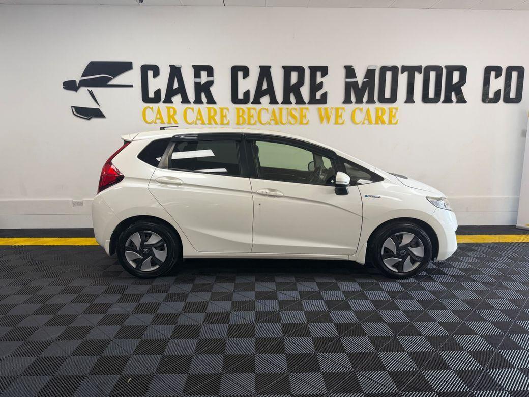 2013 Honda Fit 1.5 Hybrid Automatic for Sale Dublin - photo 3
